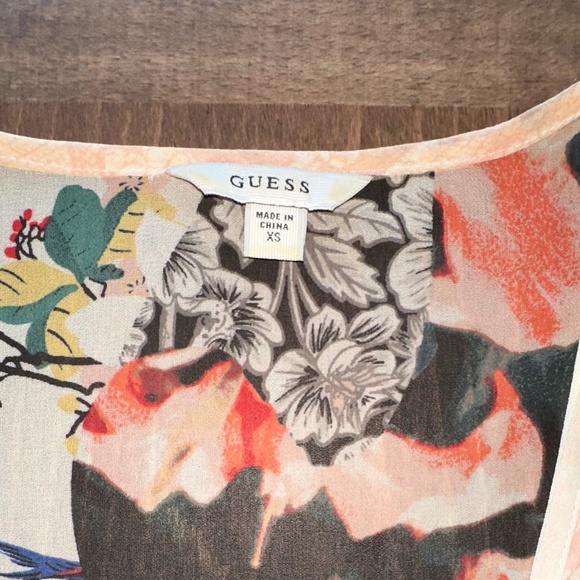 Guess tank top - Picture 2 of 6